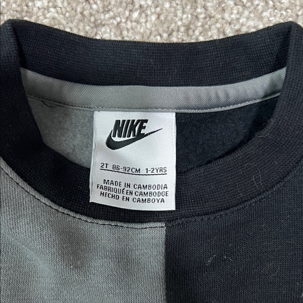 Nike Black and Gray Colorblock Sweatshirt - Picture 2 of 5